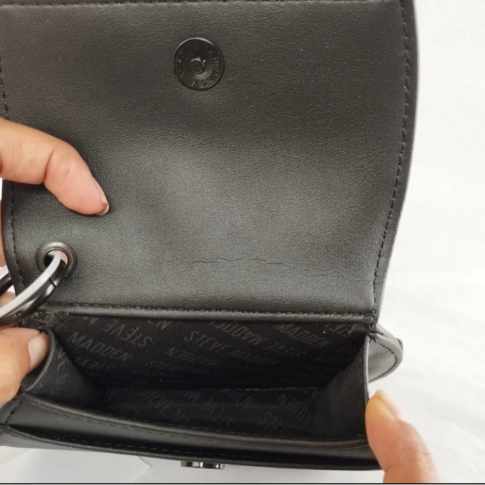 NWOT Steve Madden Wallet With Strap - Picture 4 of 5